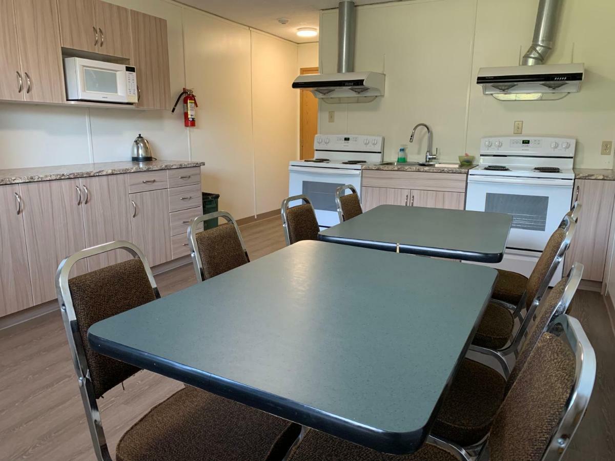 Neepawa Westway Inn Motel المظهر الخارجي الصورة